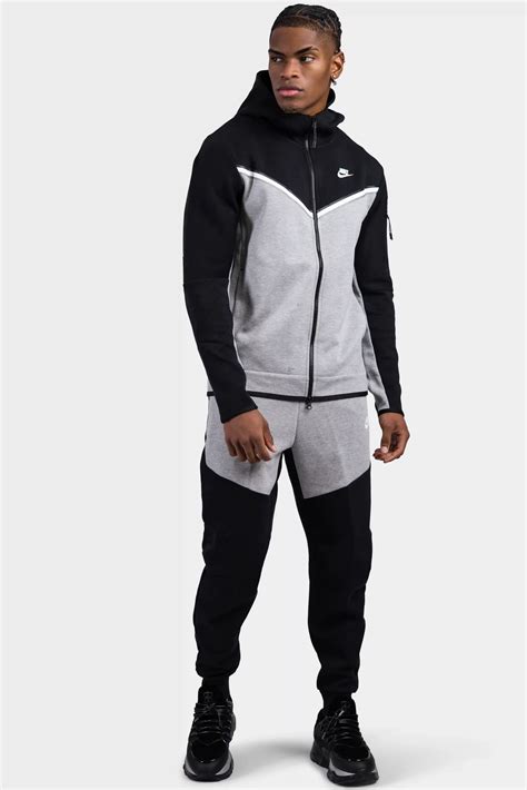 nike mannen trainingspak|Nike tech trainingspak.